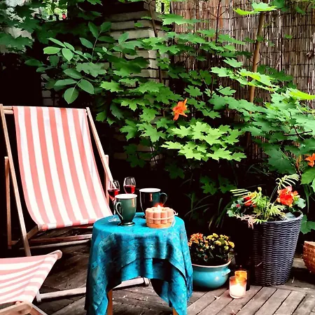 Zoliborz Apartment *